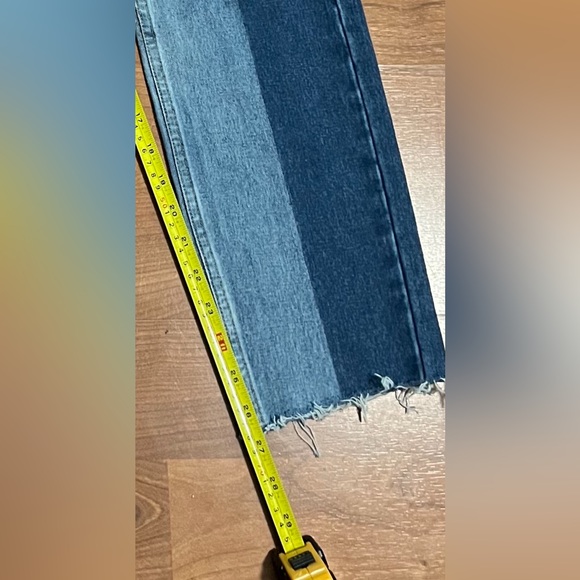 LABORATORY BY Lord and Taylor  two toned  MENS jeans - Picture 7 of 16